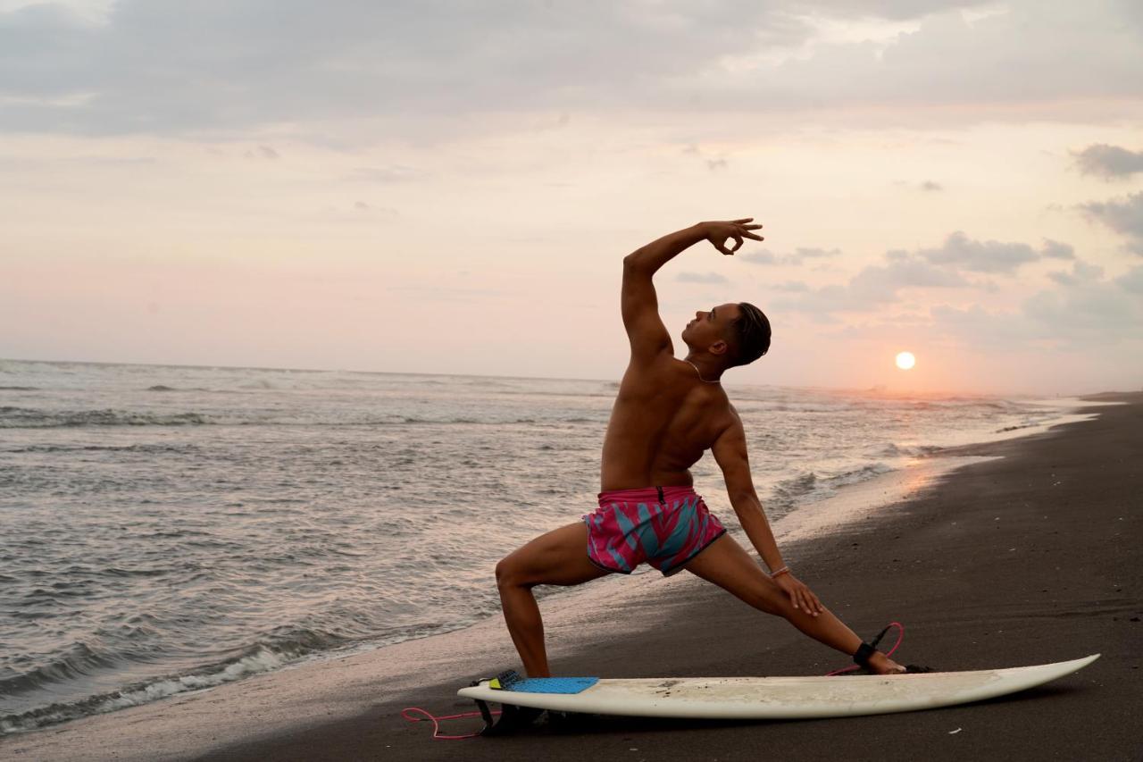 Shanti Surf Camp El Paredón Buena Vista Eksteriør billede